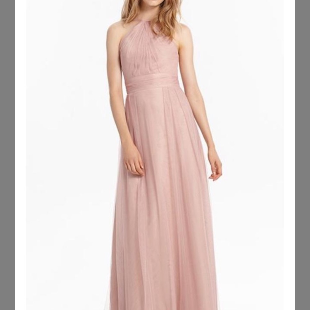 Monique Lhullier “shell” colored, tulle floor-length gown
